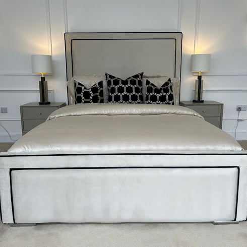 Amimah Bed