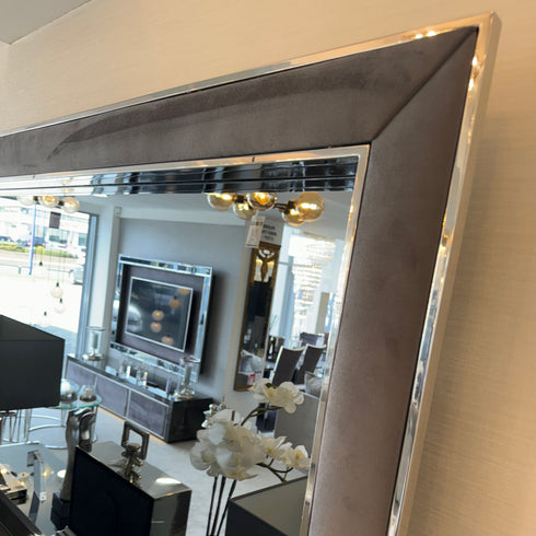 Bentley Mirror