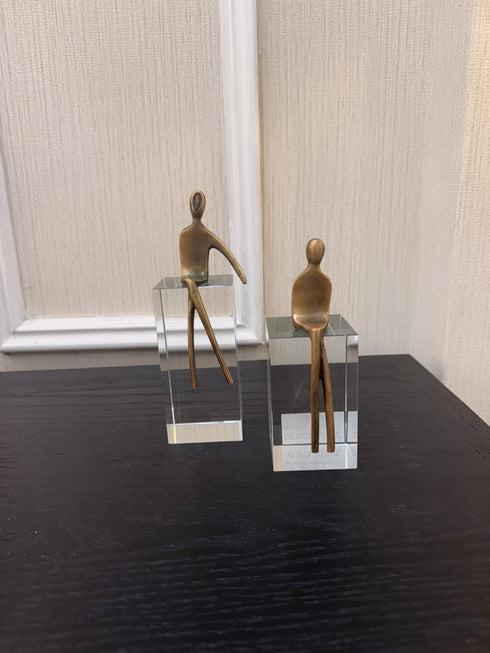 Crystal Thinking Couple Pair