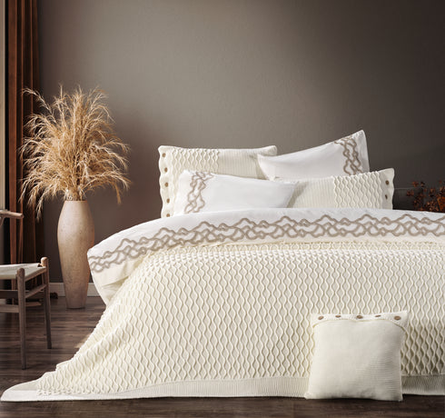 Ariah Cream Duvet Set