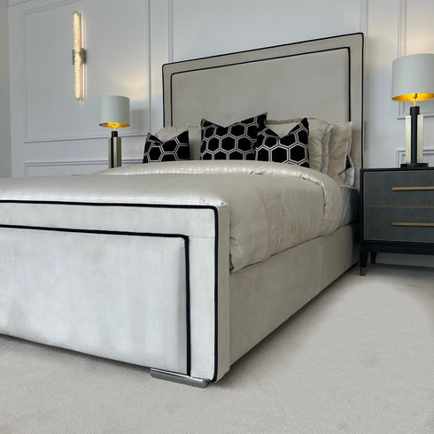Amimah Bed