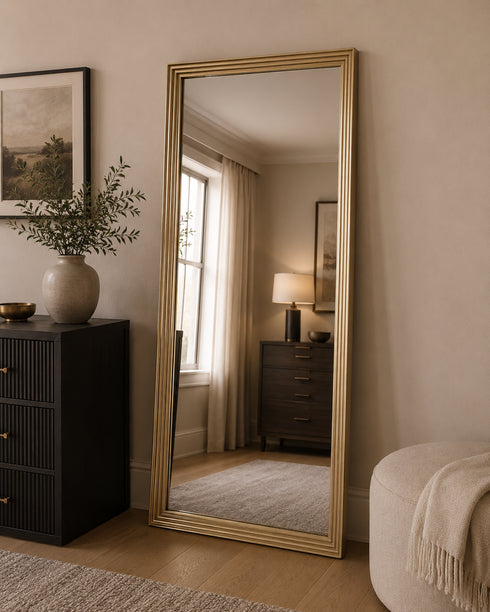 Taurus Mirror
