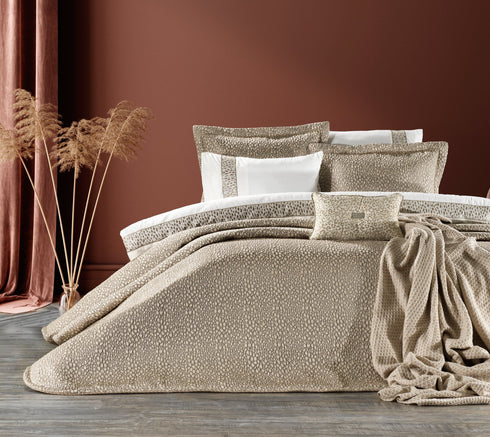 Emilia Beige Bedspread Set