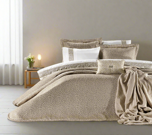 Emilia Beige Bedspread Set
