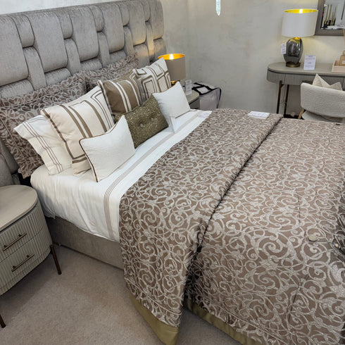 Darcie Cream Bedspread