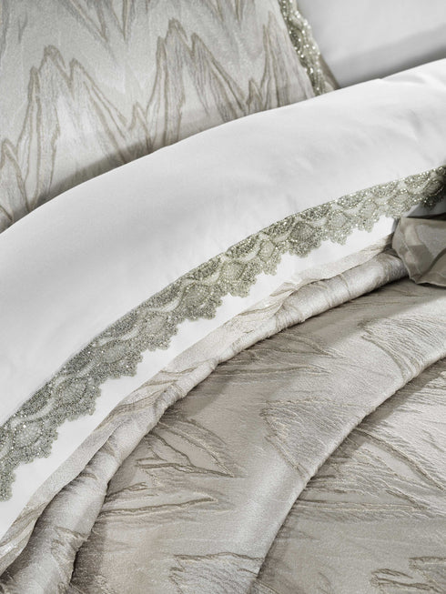 Dolly Grey Bedspread 4 Piece Set