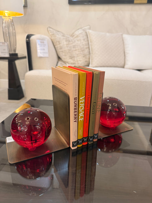 Salvi Bookends