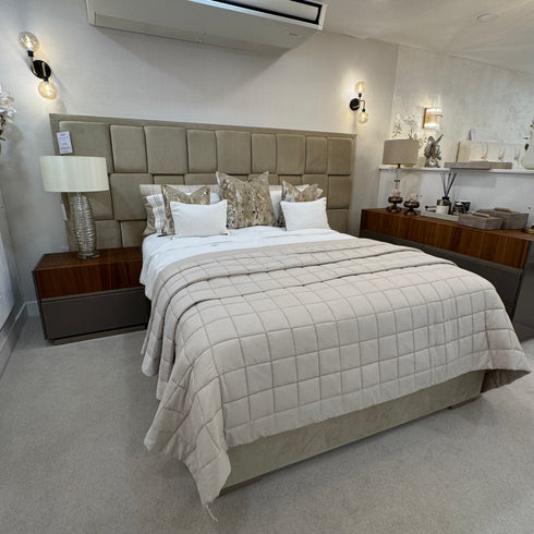 Grande Capri Bed Latte