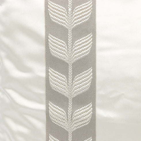 Serena Ivory Silk Cushion