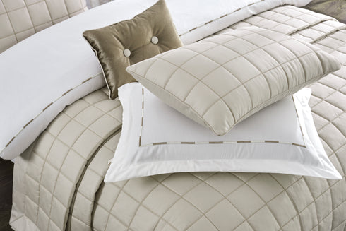 Patrice Cream Duvet Set