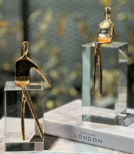 Crystal Thinking Couple Pair
