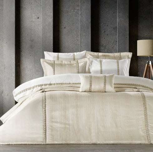 PRE-ORDER Grazia Cream Duvet & Bedpread Set