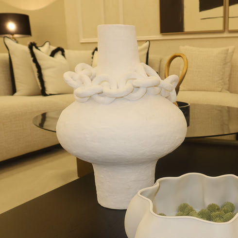 Ivory Chain Neck Vase