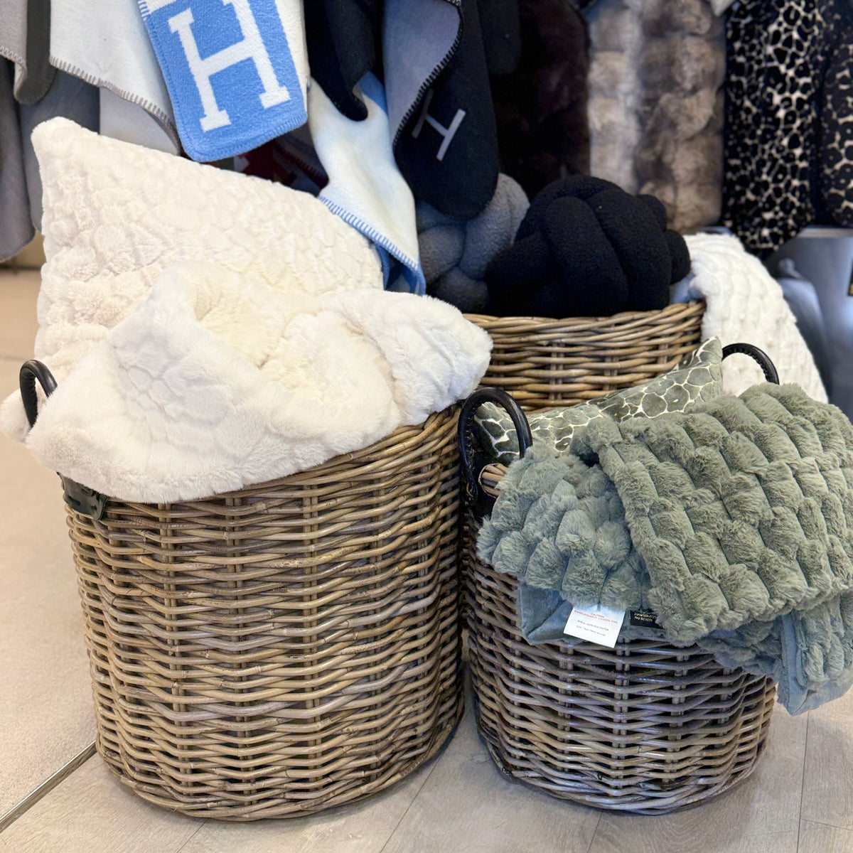 Set of 3 Large Wicker Baskets – My Home Rocks
